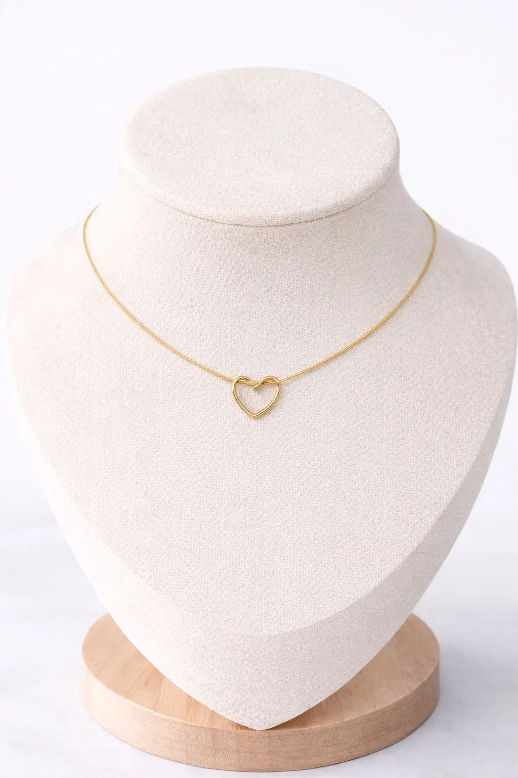 Knot Heart Pendant Necklace