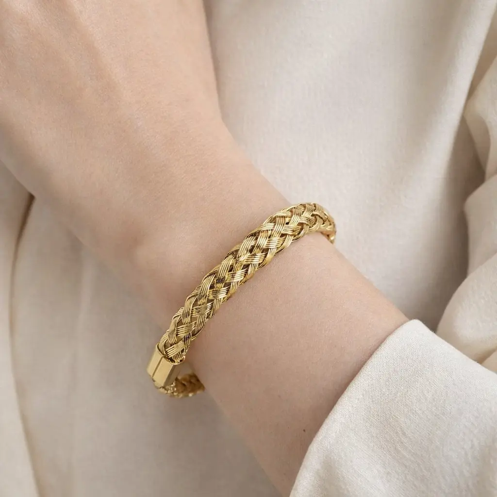 criss cross cuff bangle