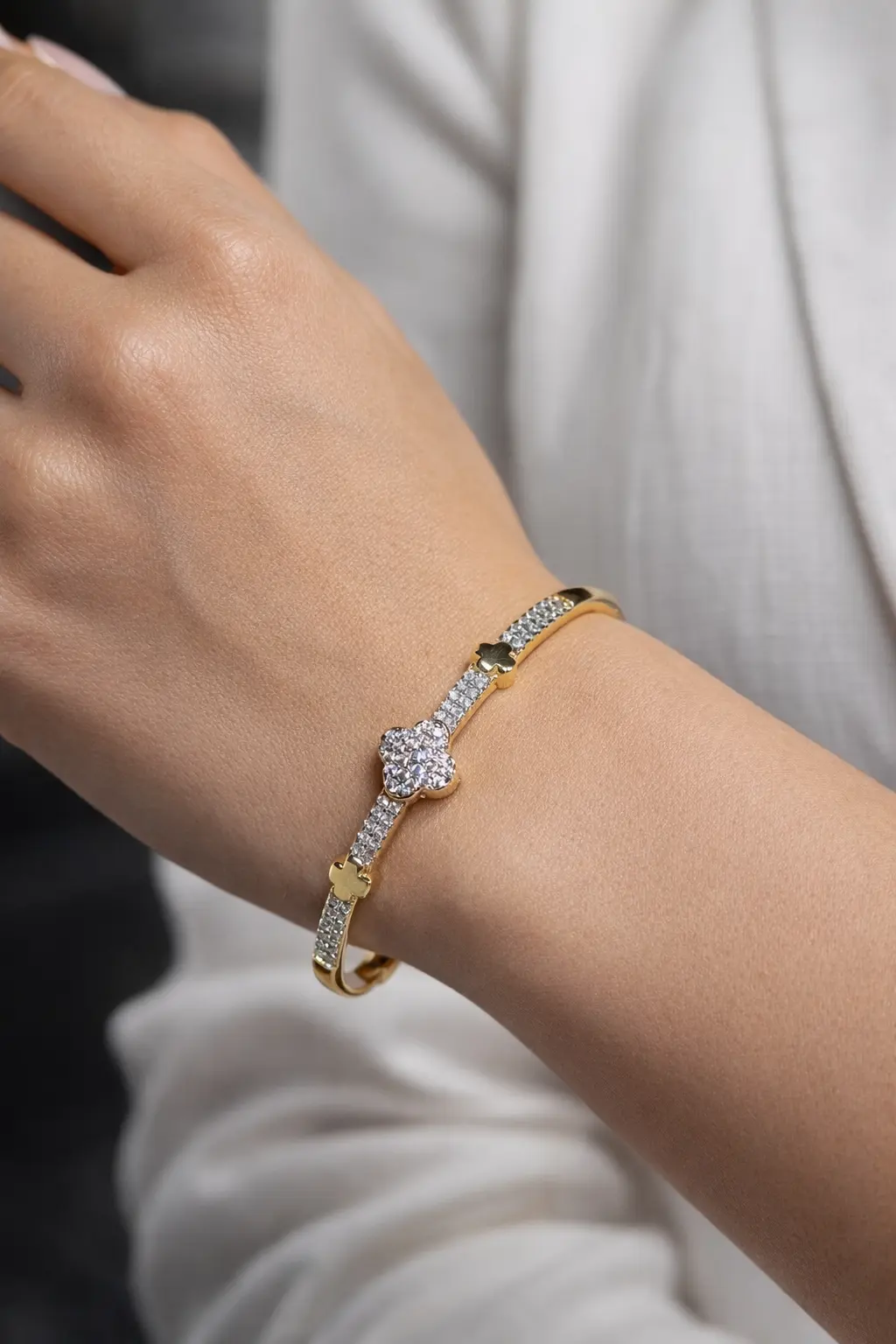 van cleef bracelet